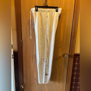 NWT Pink Victoria’s Secret Vanilla Bean Medium Sweatpants